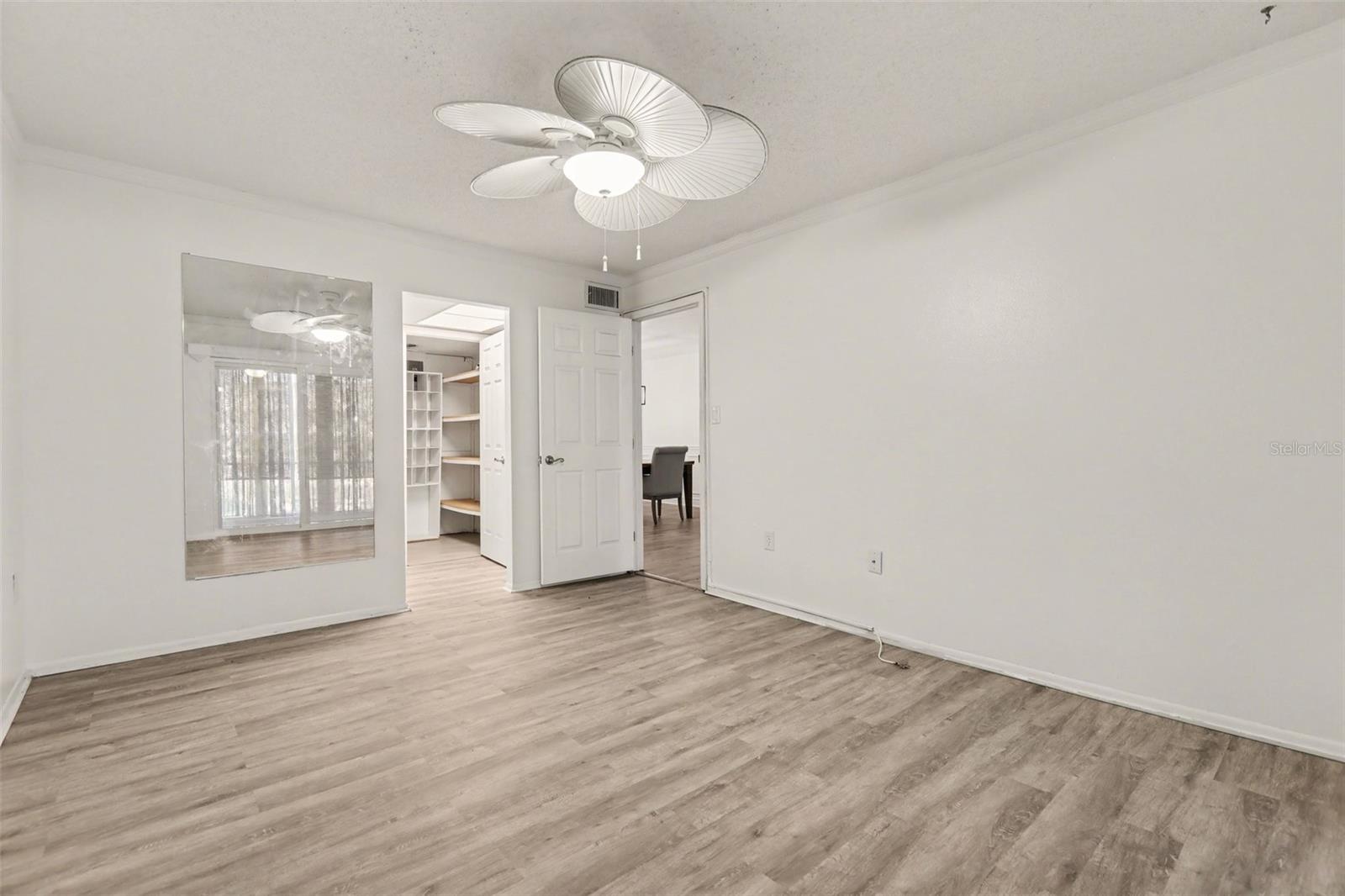 Image 16 of 32 For 4157 Heron Way 302