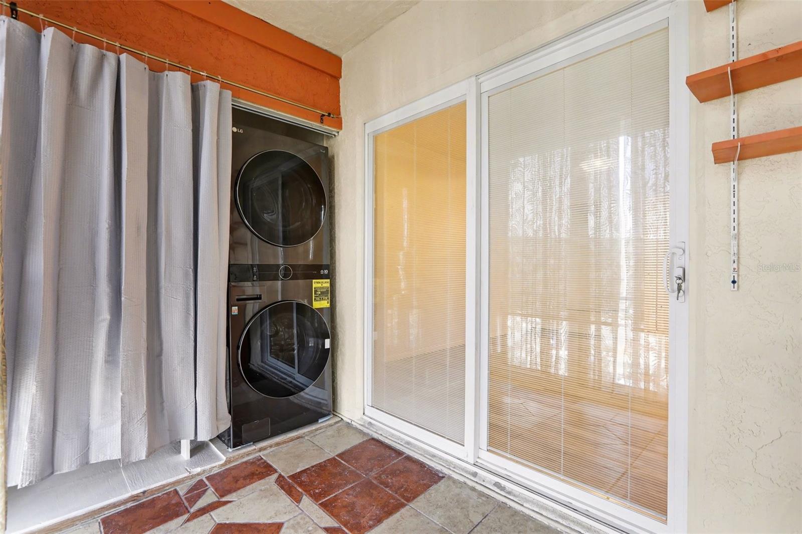 Image 23 of 32 For 4157 Heron Way 302