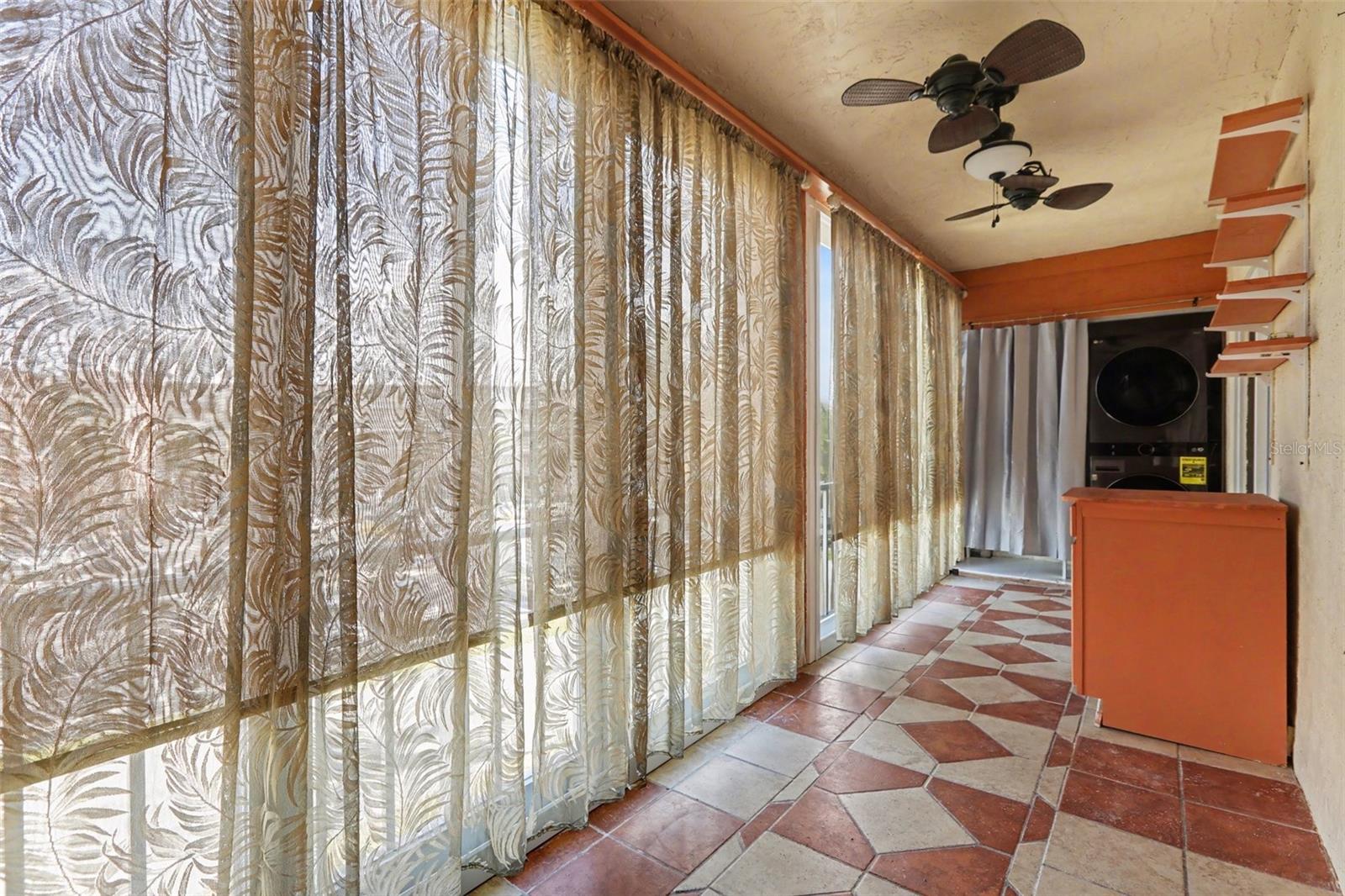 Image 24 of 32 For 4157 Heron Way 302