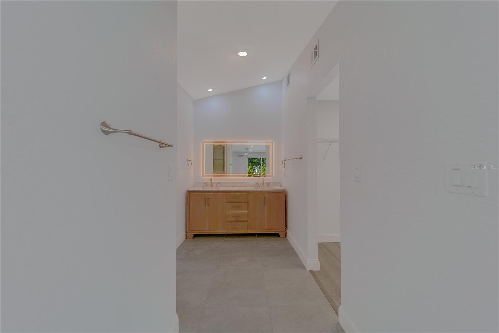 Image 30 of 60 For 1152 Jackmar Road