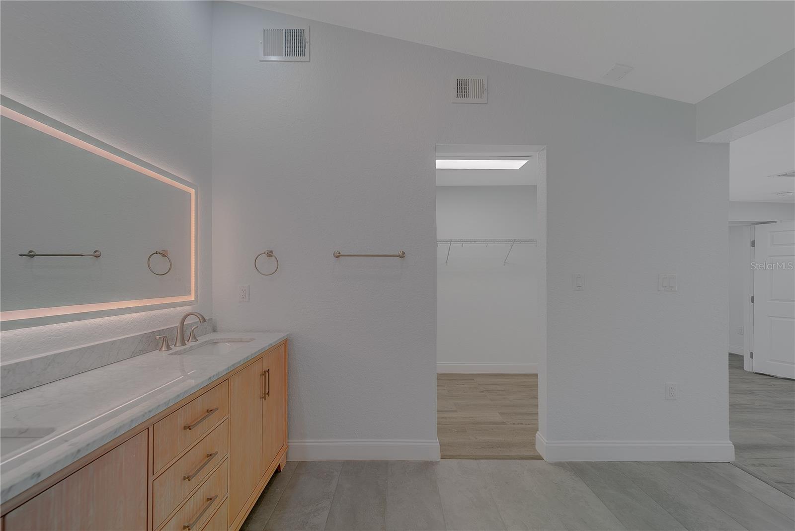 Image 33 of 60 For 1152 Jackmar Road