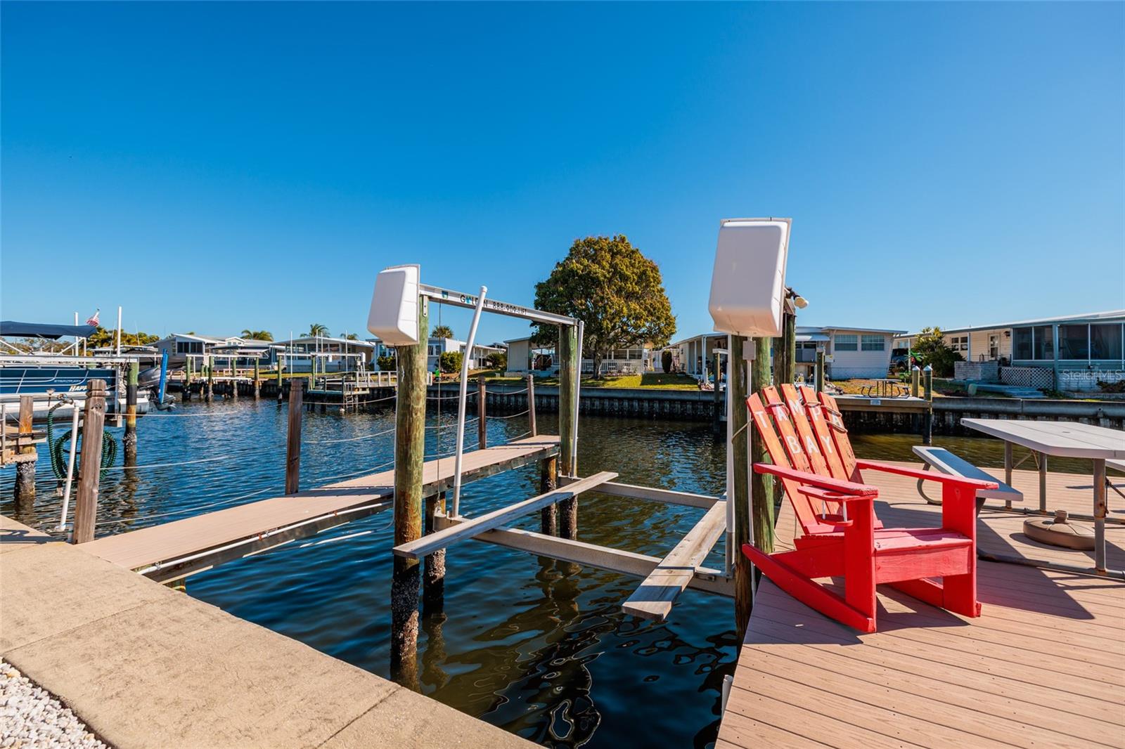 Details for 134 Americana Court Ne 216, ST PETERSBURG, FL 33702