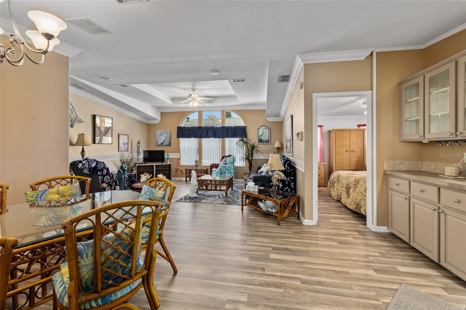 Image 14 of 55 For 134 Americana Court Ne 216