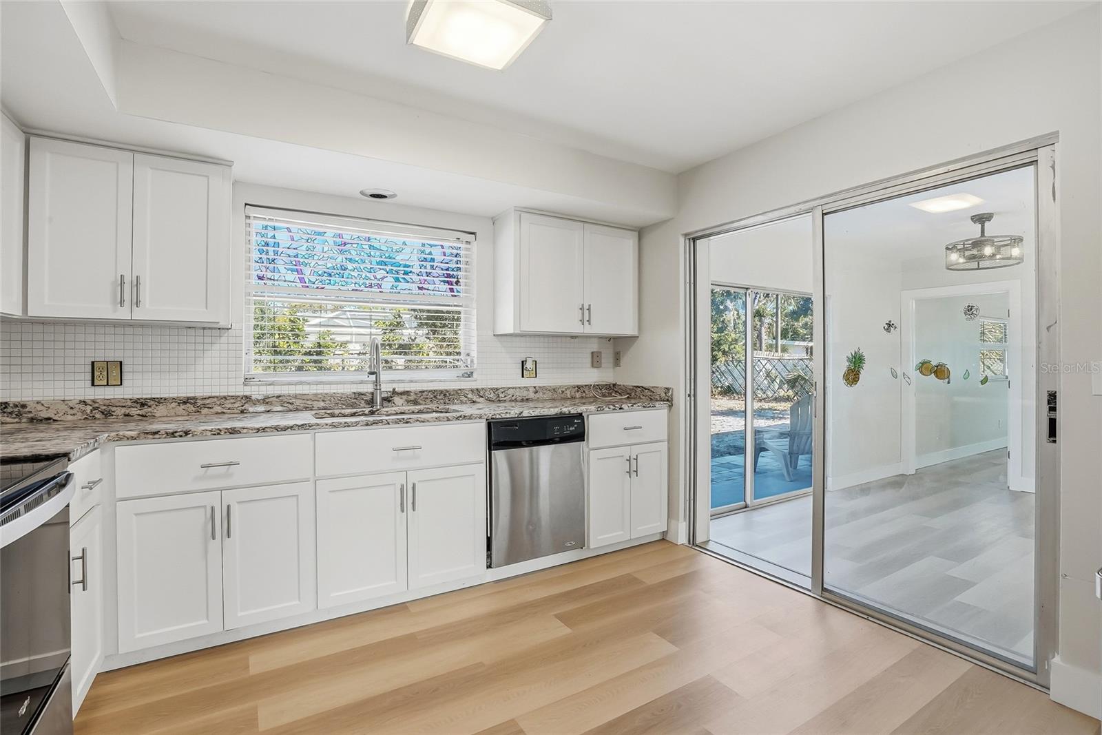 Image 11 of 32 For 1801 62nd Terrace S