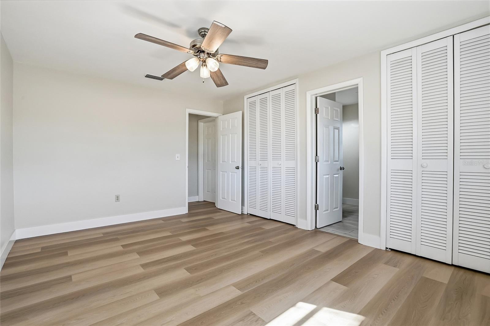 Image 24 of 32 For 1801 62nd Terrace S