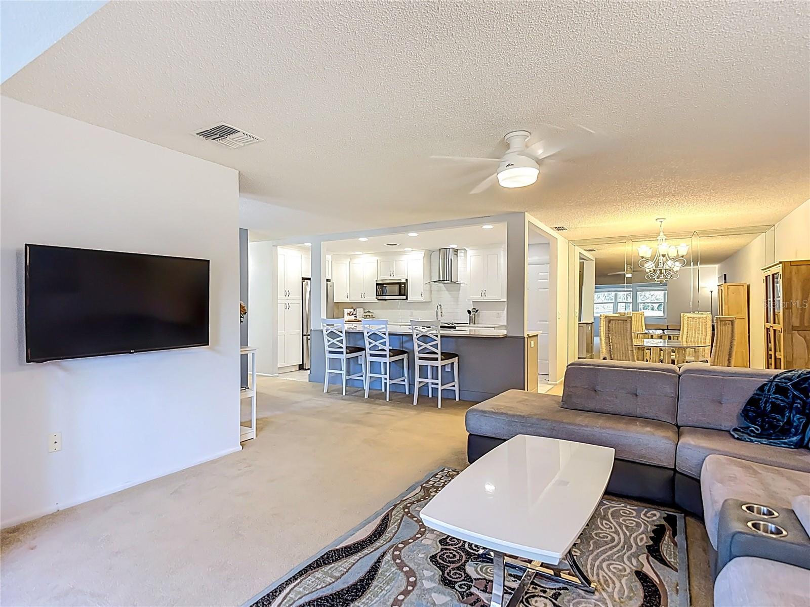 Image 18 of 44 For 11431 Dollar Lake Drive 1