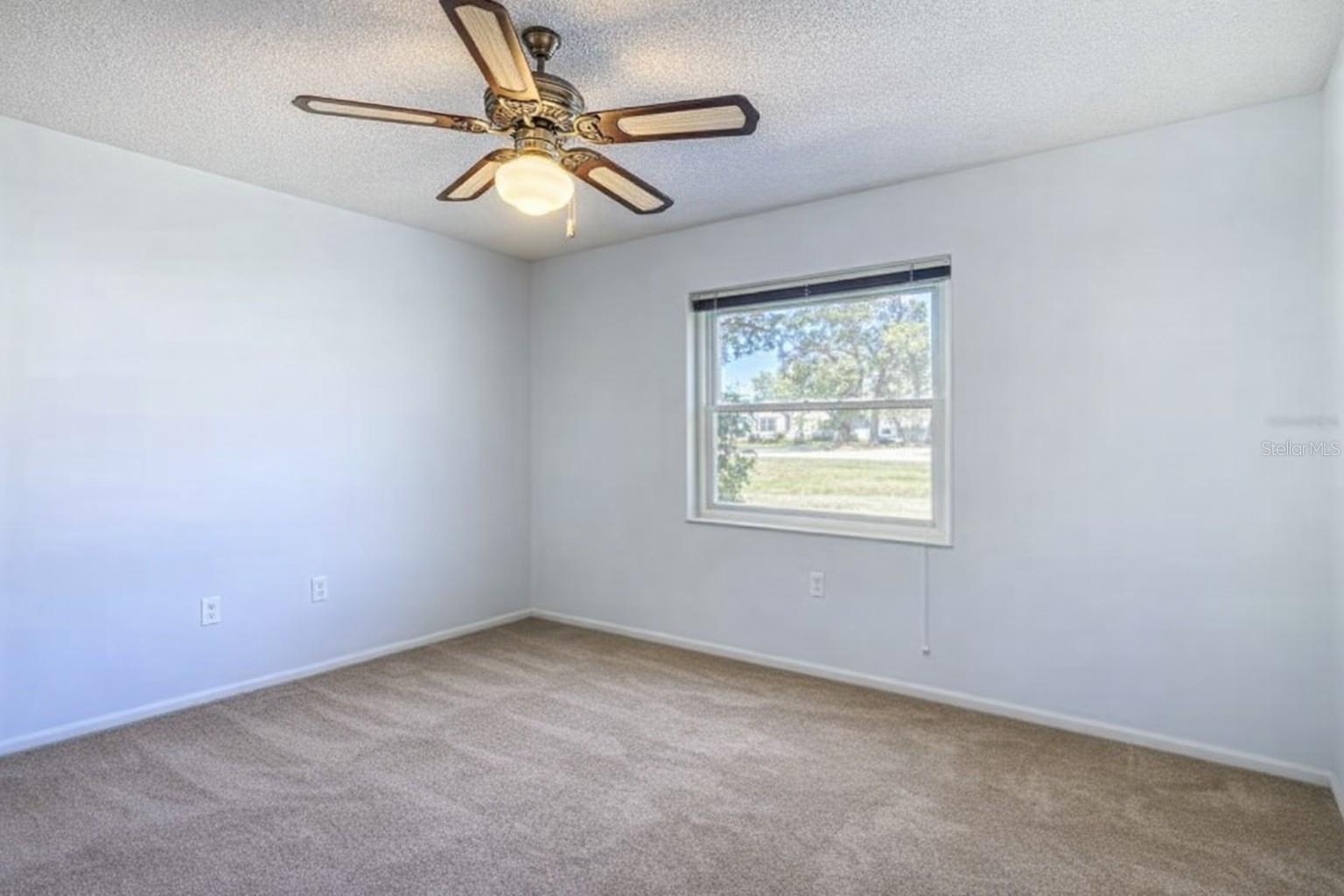 Image 29 of 44 For 11431 Dollar Lake Drive 1