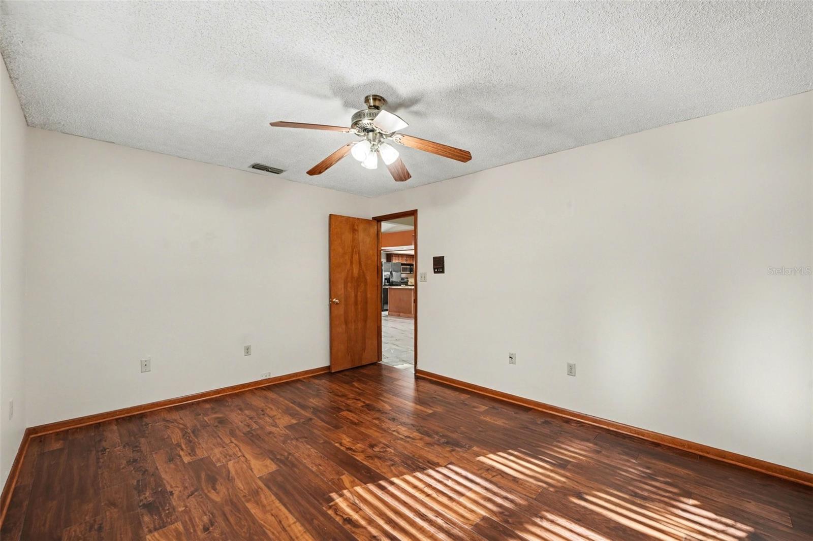 Image 16 of 32 For 1634 Morning Dove Loop N