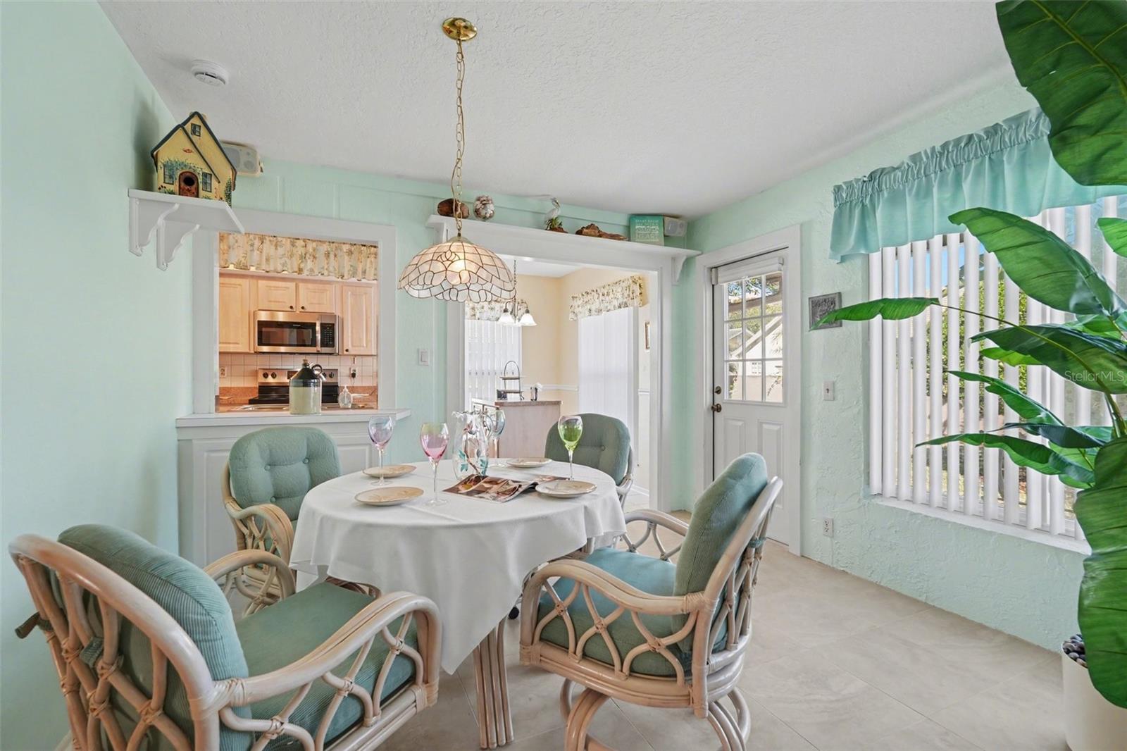 Image 2 of 34 For 3529 Oak Lake Drive