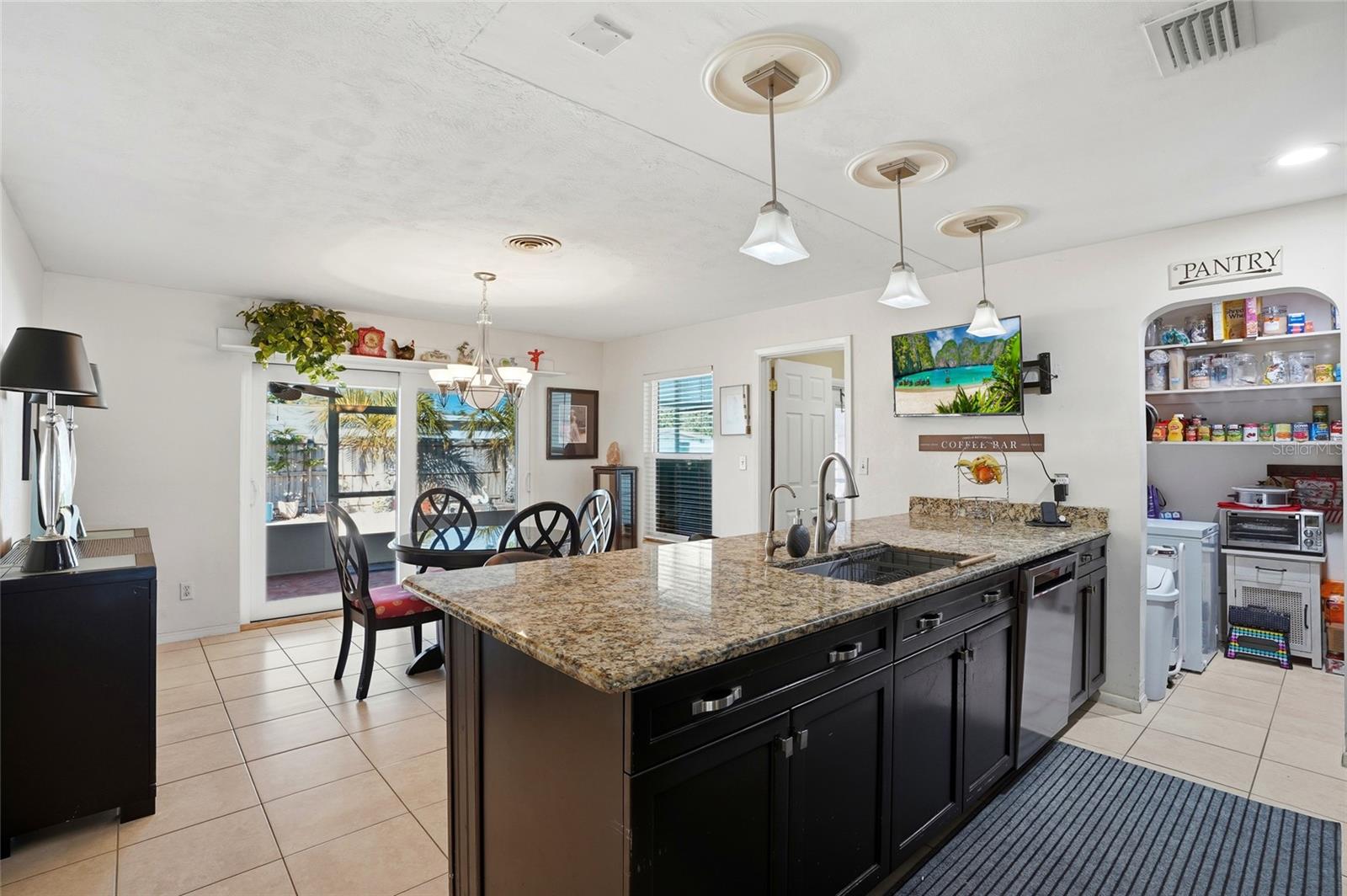 Image 5 of 18 For 6641 12th Avenue N