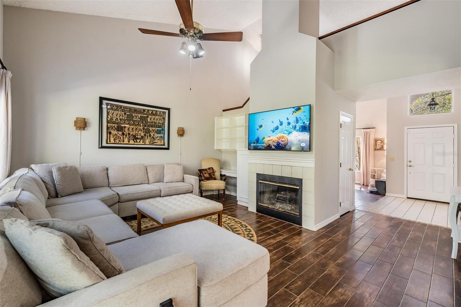 Listing photo id 8 for 16105 Stowe Court