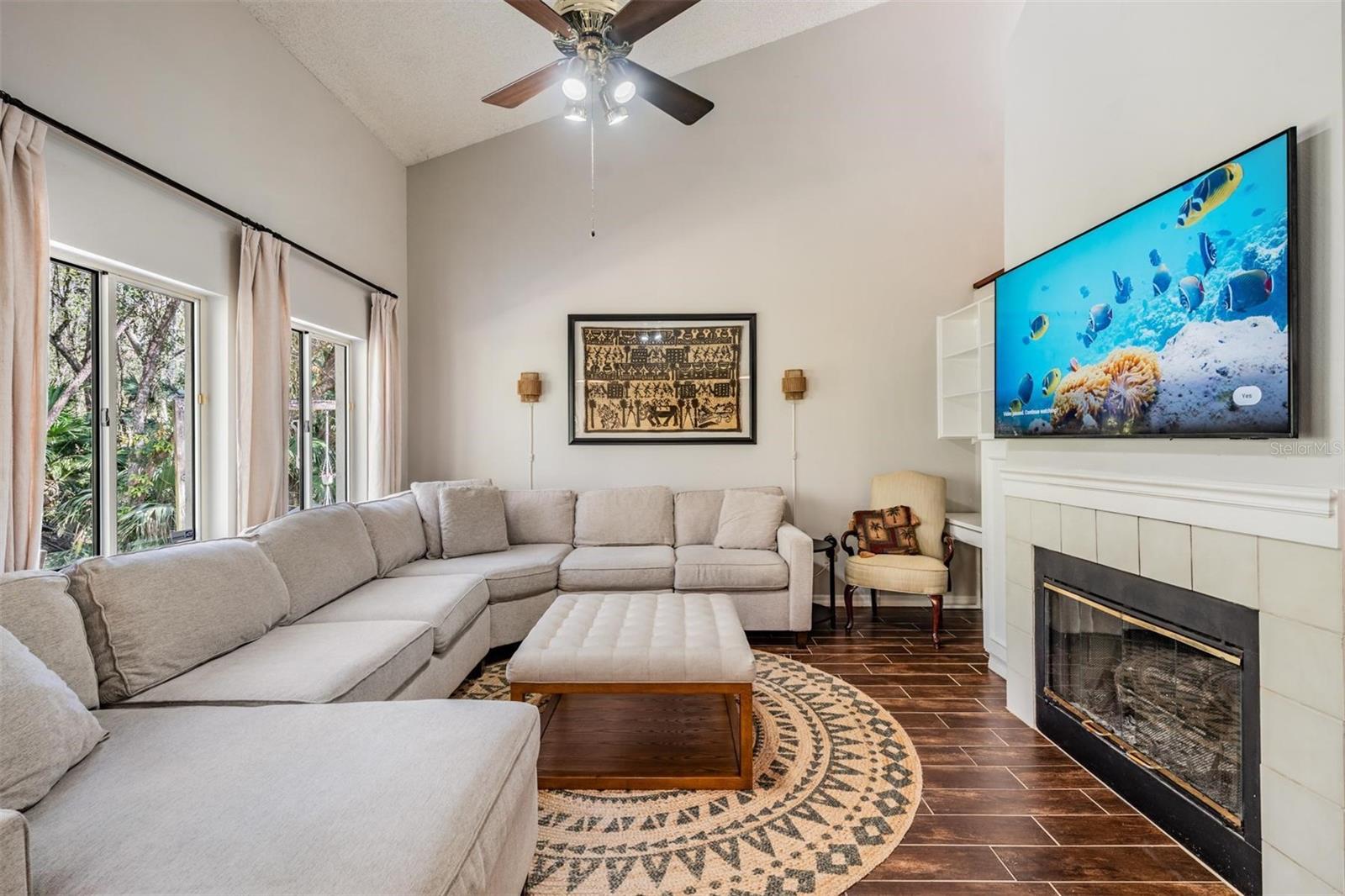 Listing photo id 10 for 16105 Stowe Court