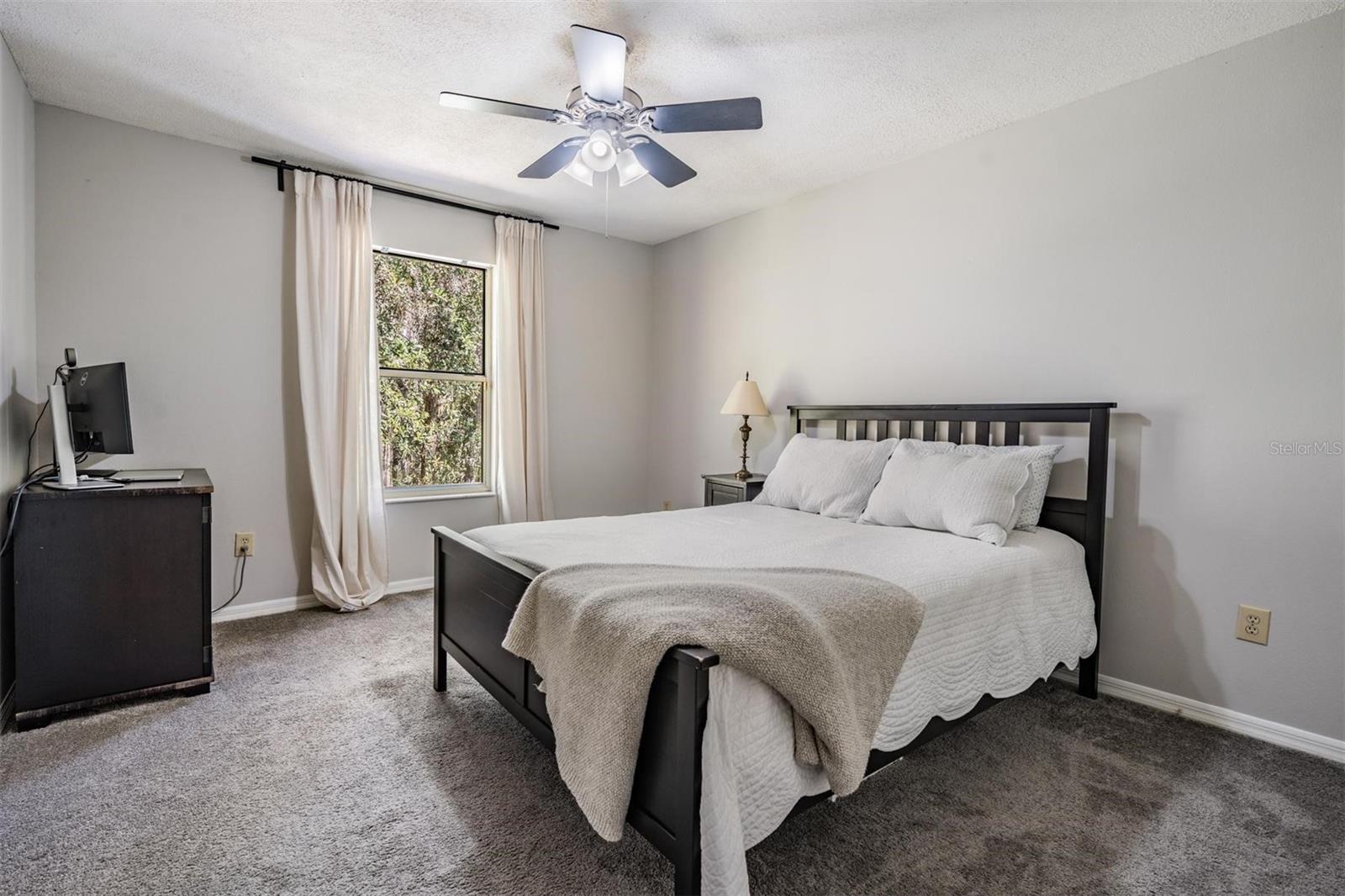 Listing photo id 25 for 16105 Stowe Court