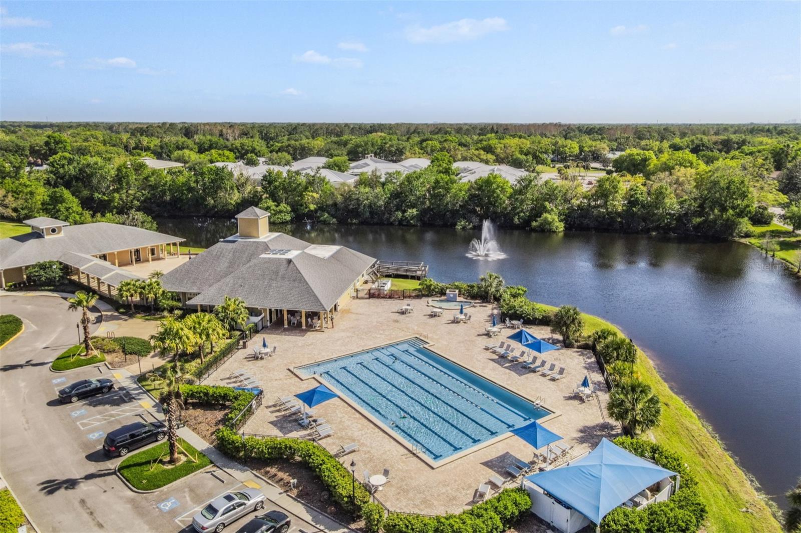 Listing photo id 46 for 16105 Stowe Court