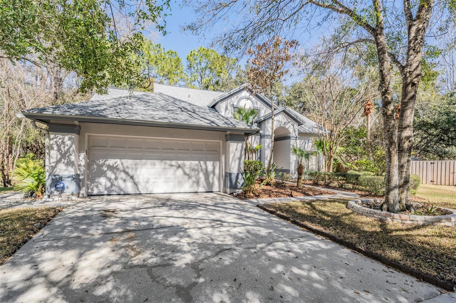 Listing photo id 48 for 16105 Stowe Court