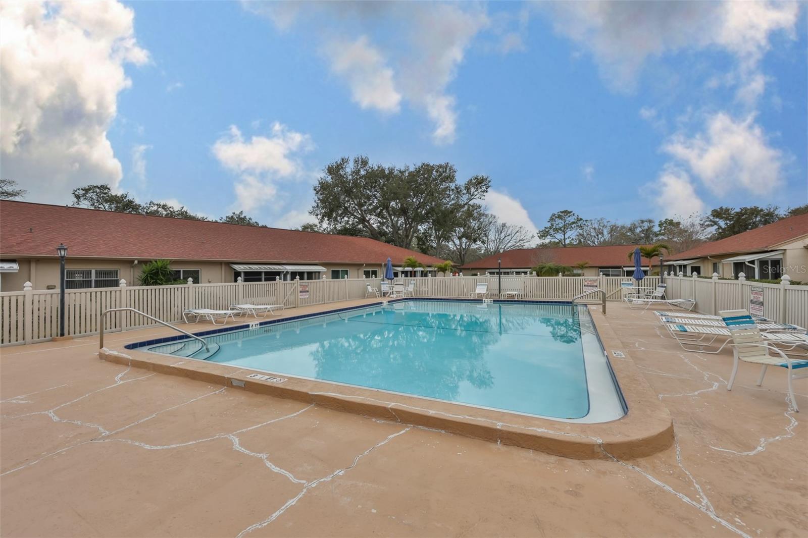 Image 28 of 32 For 2460 Northside Drive 506