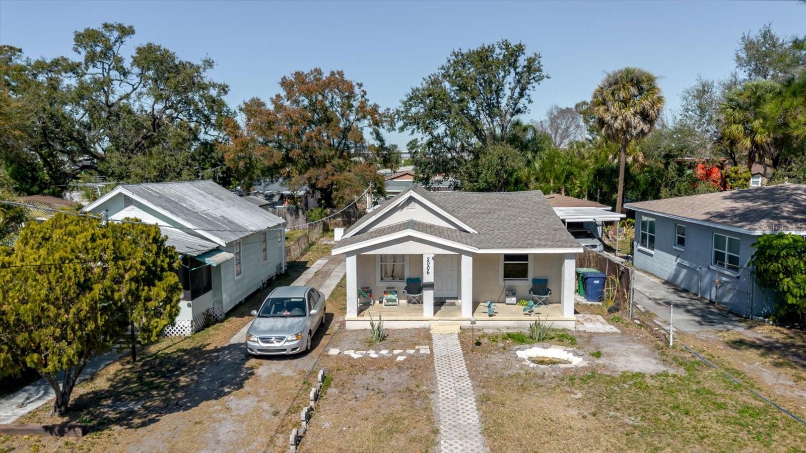 Image 4 of 70 For 2006 Stuart Street