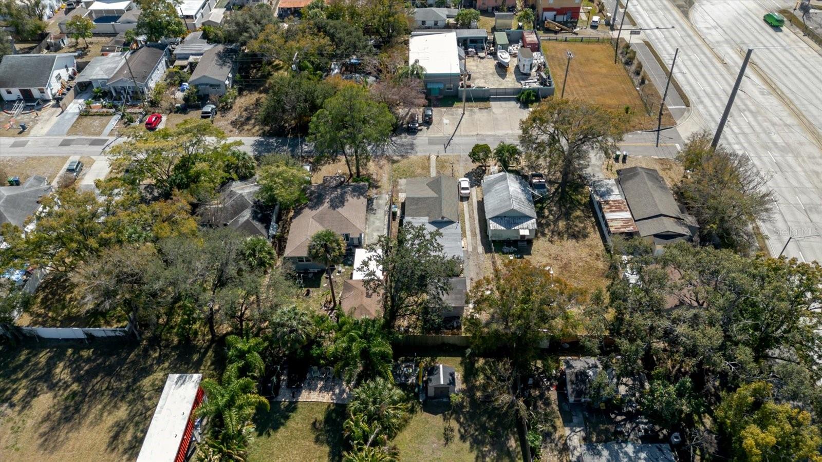 Image 45 of 70 For 2006 Stuart Street