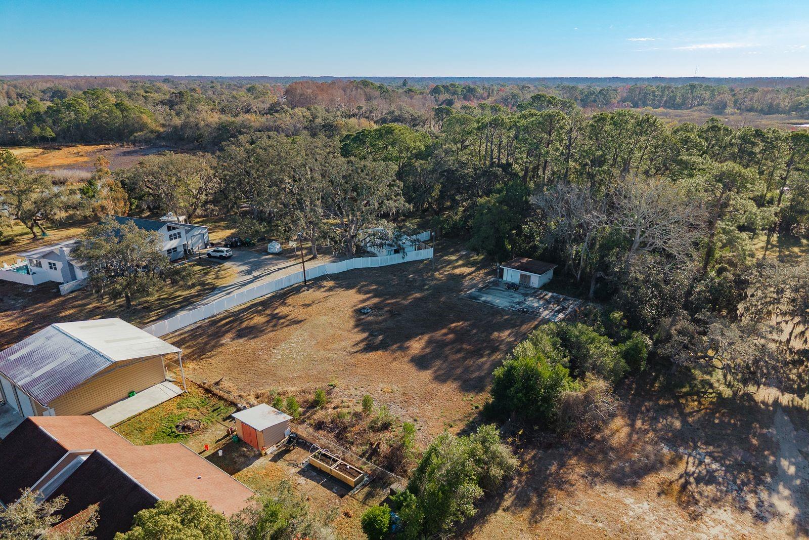 Image 7 of 42 For 9501 Bonnet Lake Drive