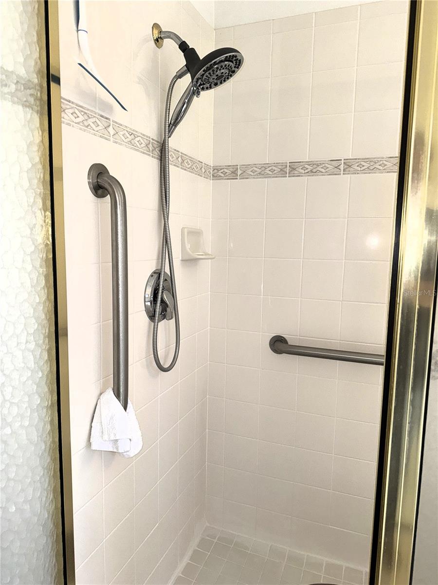 Image 54 of 70 For 525 Sienna Drive