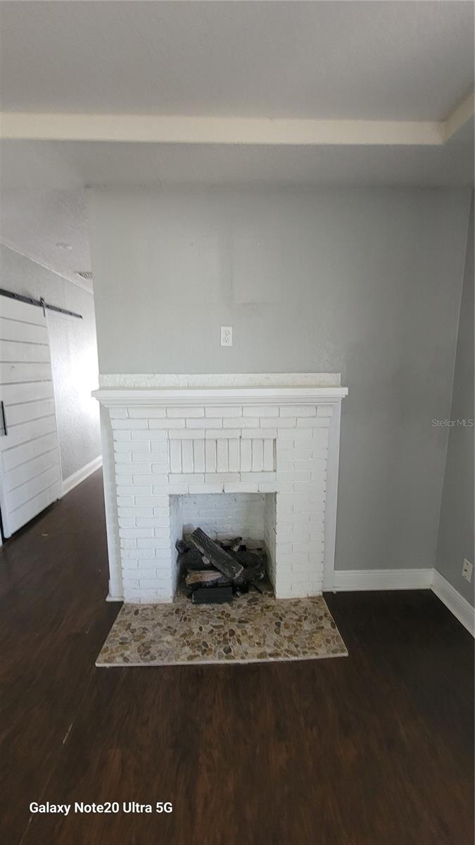 Image 7 of 20 For 801 Osborne Avenue