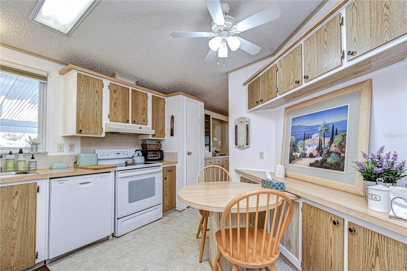 Image 13 of 45 For 4843 Blanco Drive