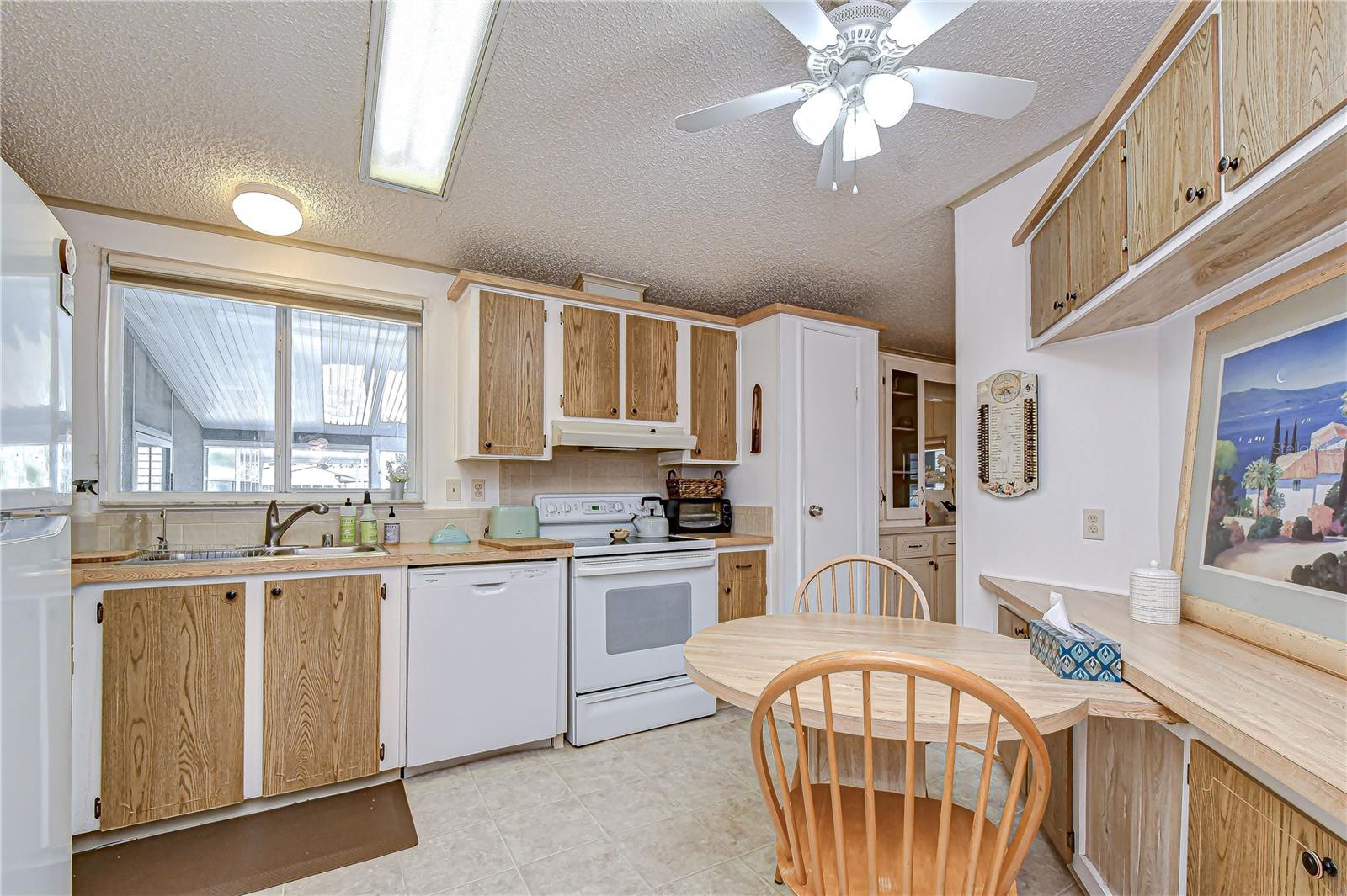 Image 14 of 45 For 4843 Blanco Drive