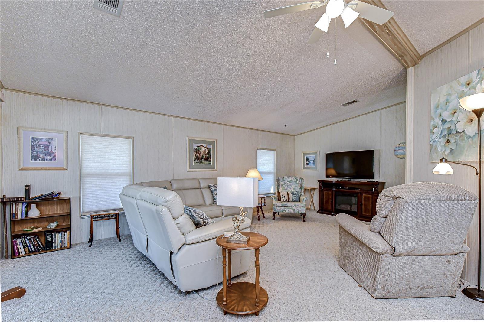 Image 22 of 45 For 4843 Blanco Drive