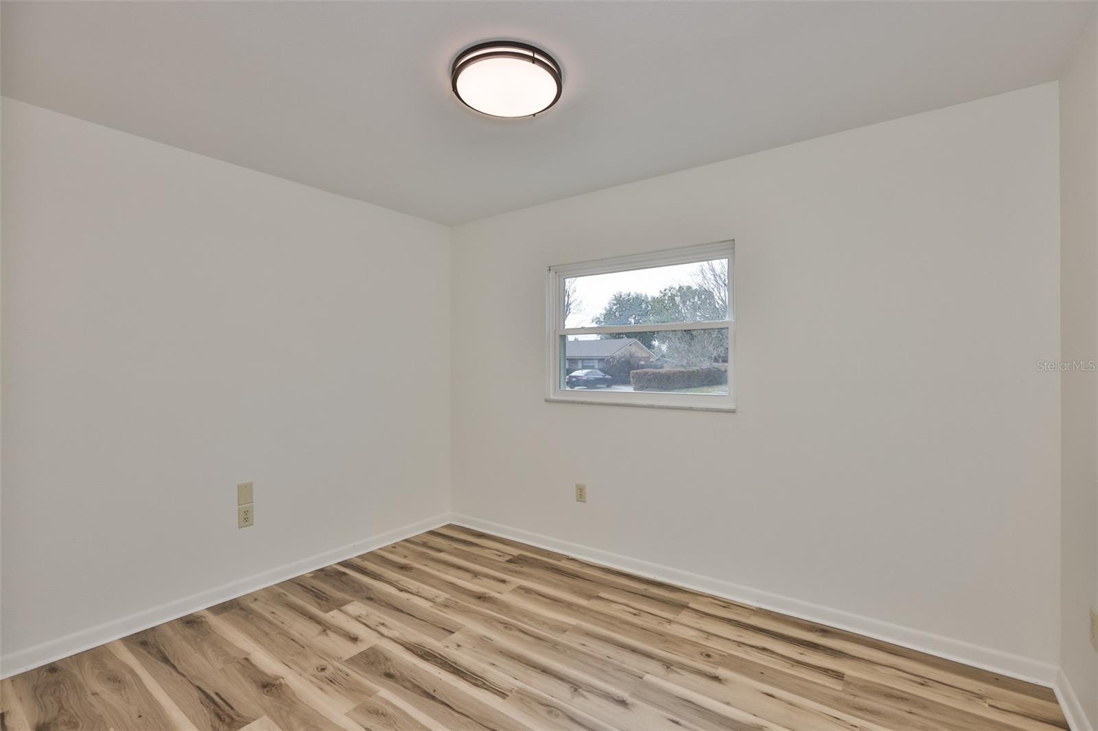 Image 23 of 42 For 124 Patterson Drive