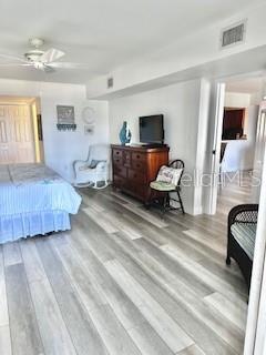 Image 39 of 87 For 5108 Brittany Drive S 204