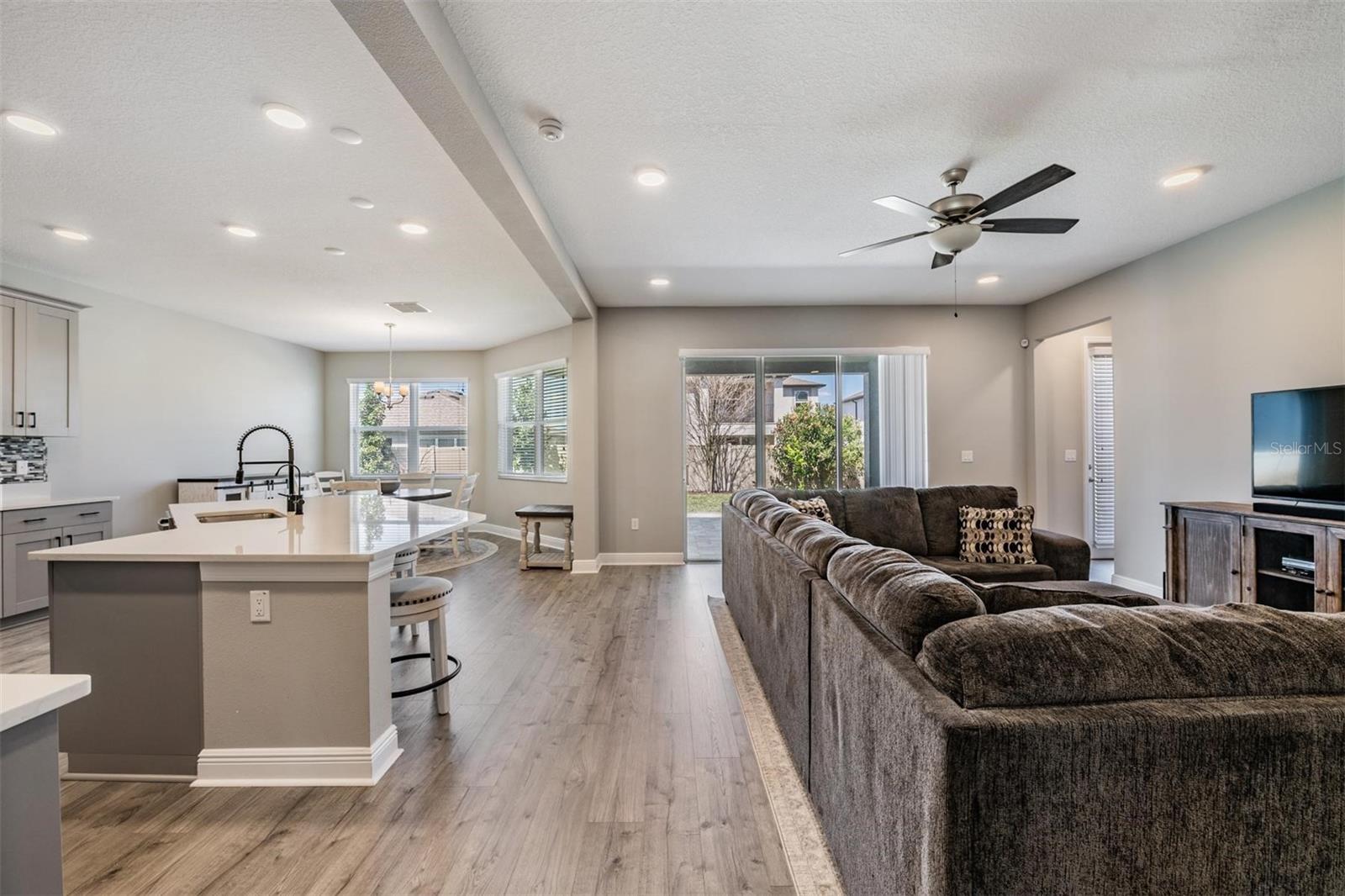 Image 16 of 61 For 33115 Sycamore Leaf Drive