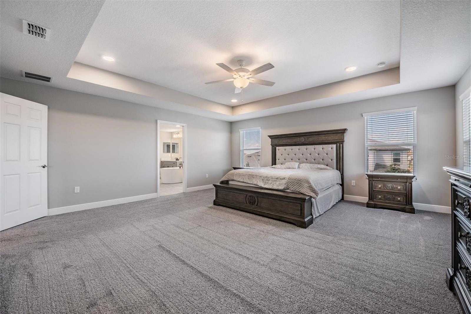 Image 28 of 61 For 33115 Sycamore Leaf Drive