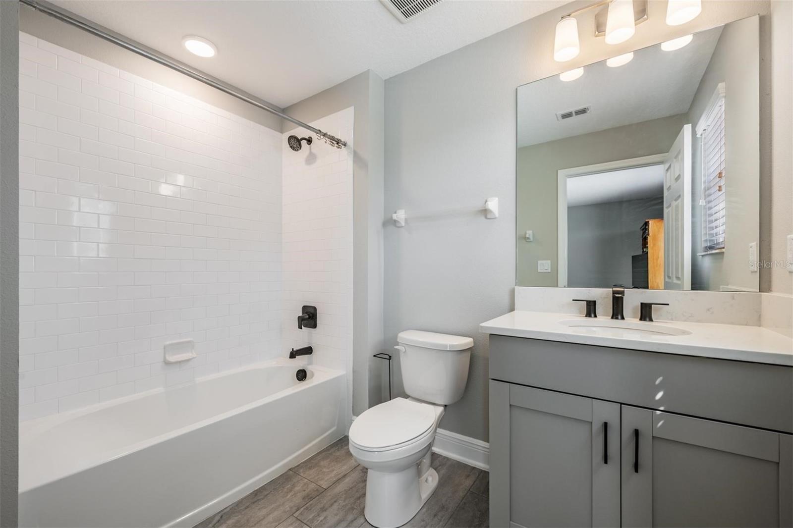 Image 38 of 61 For 33115 Sycamore Leaf Drive