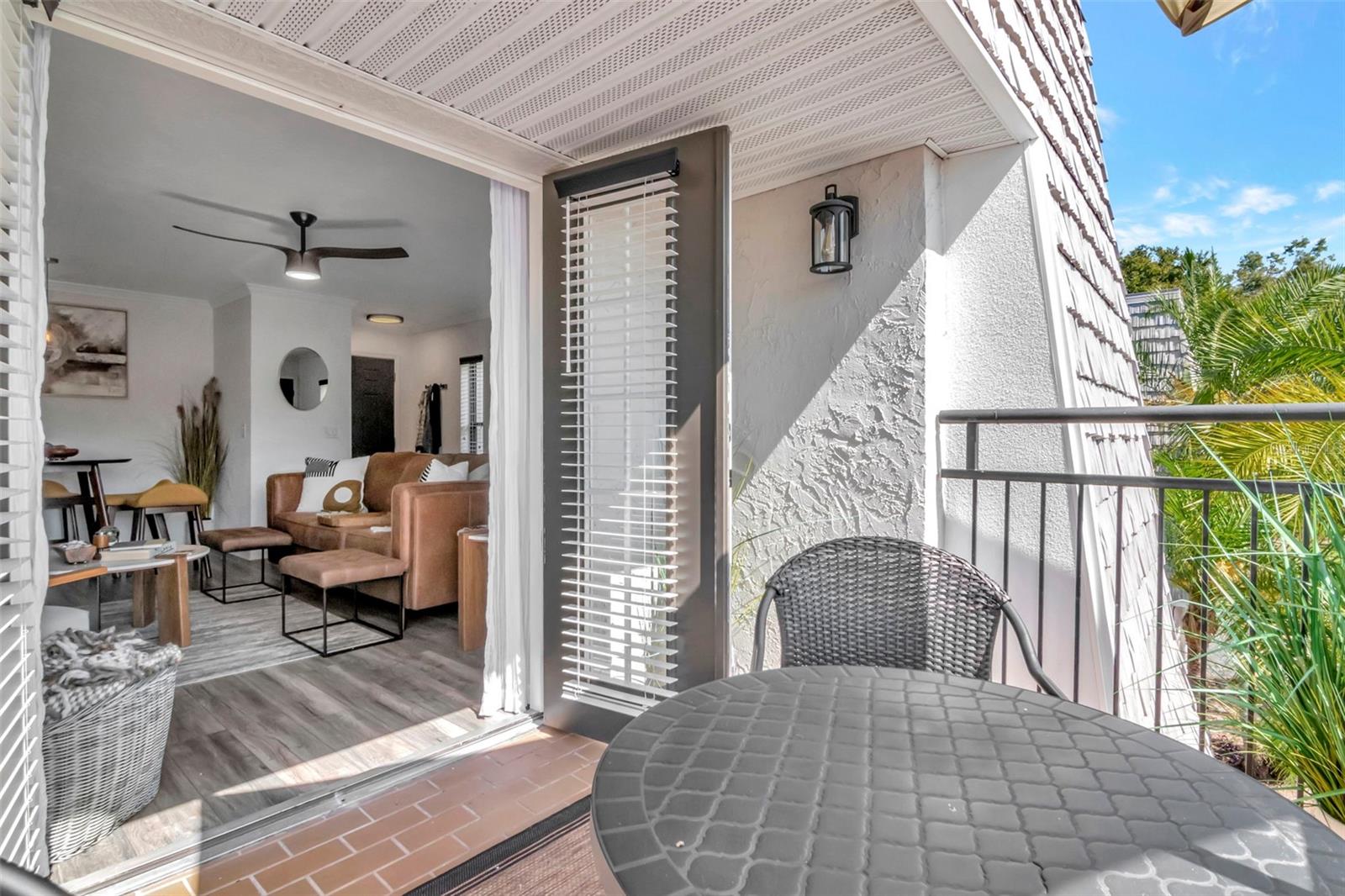 Image 21 of 32 For 708 Lyndhurst Street 123