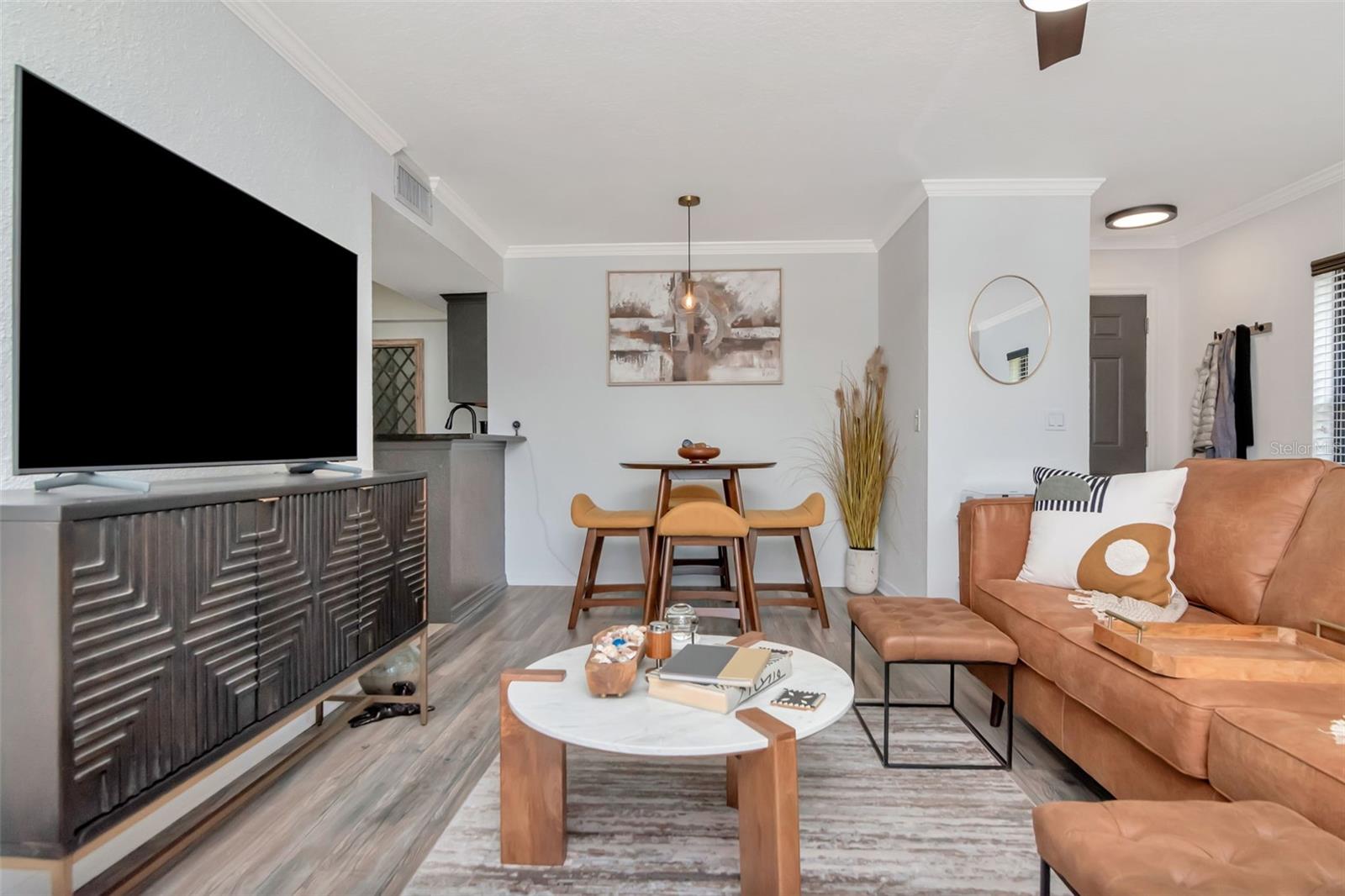 Image 5 of 32 For 708 Lyndhurst Street 123