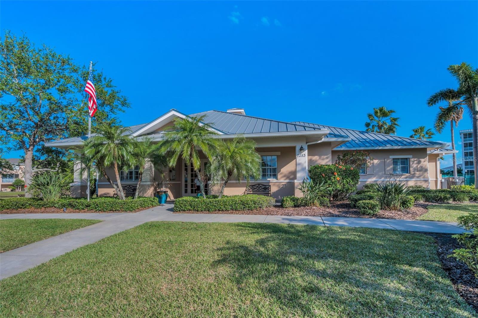 Image 59 of 73 For 7194 Key Haven Road 505