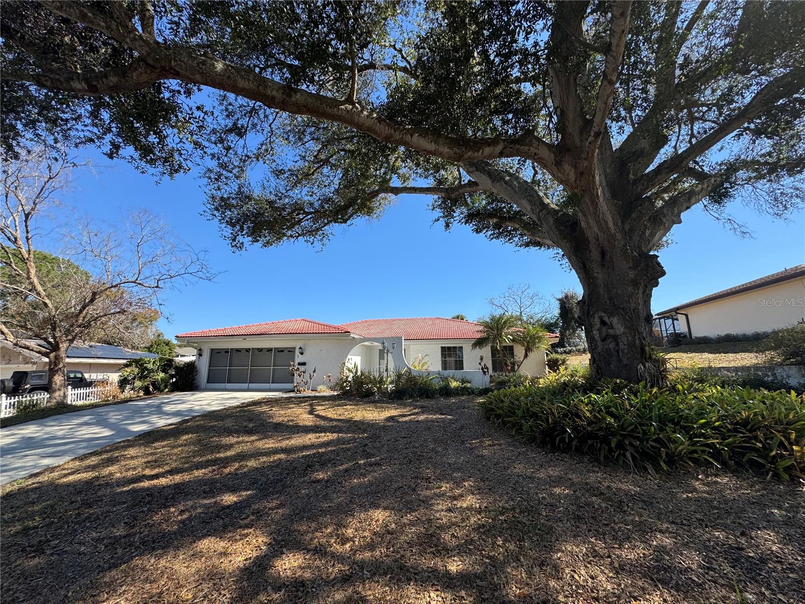 Image 29 of 29 For 240 Nassau Road