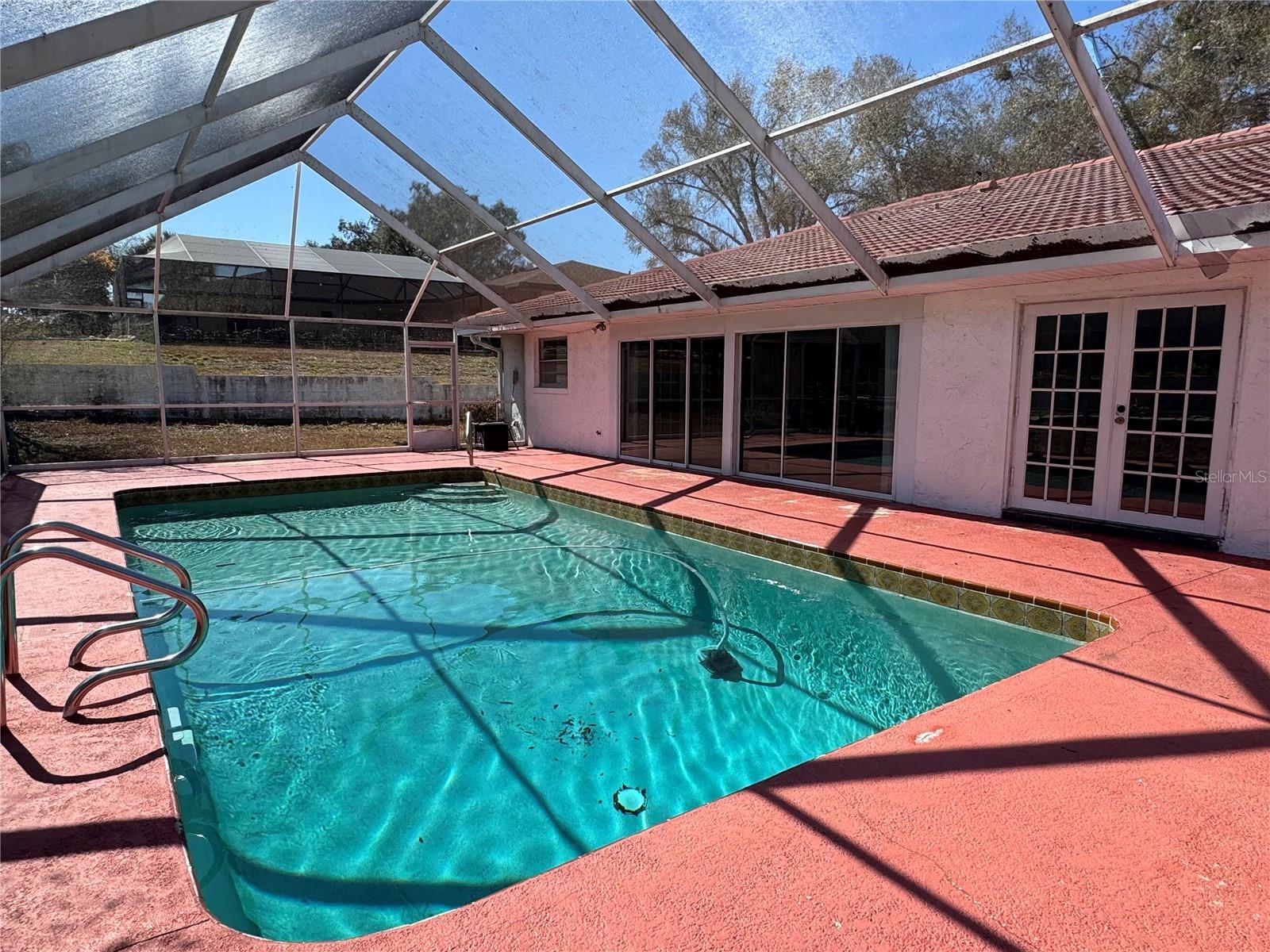 Image 5 of 29 For 240 Nassau Road