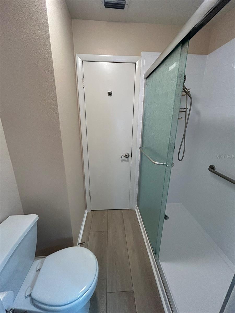 Image 13 of 26 For 5411 Britwell Court