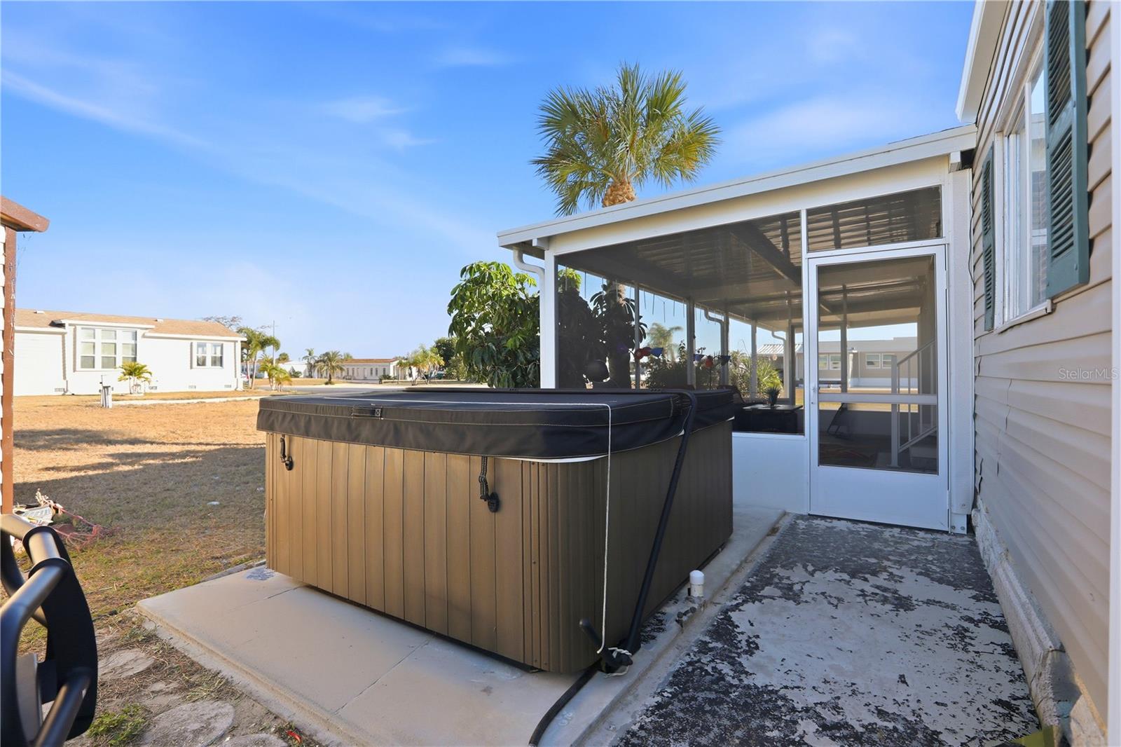 Image 4 of 31 For 1427 Sanderling Drive