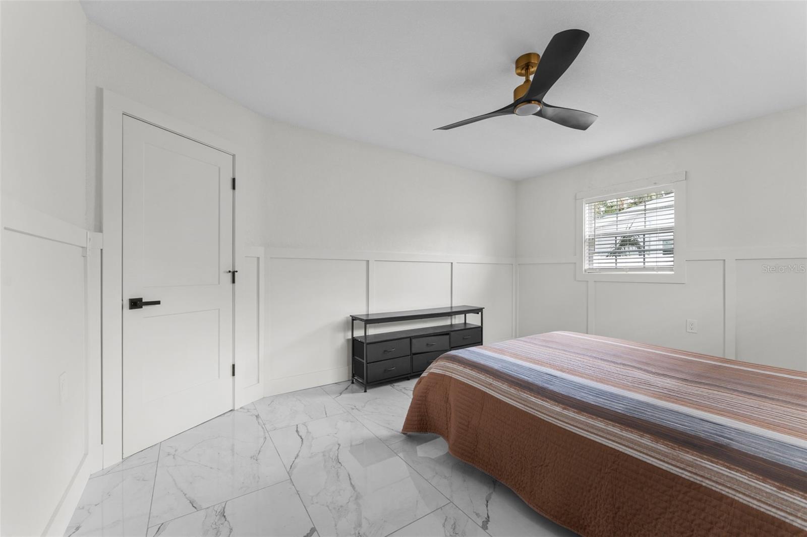 Image 21 of 49 For 4440 Huntington Street Ne