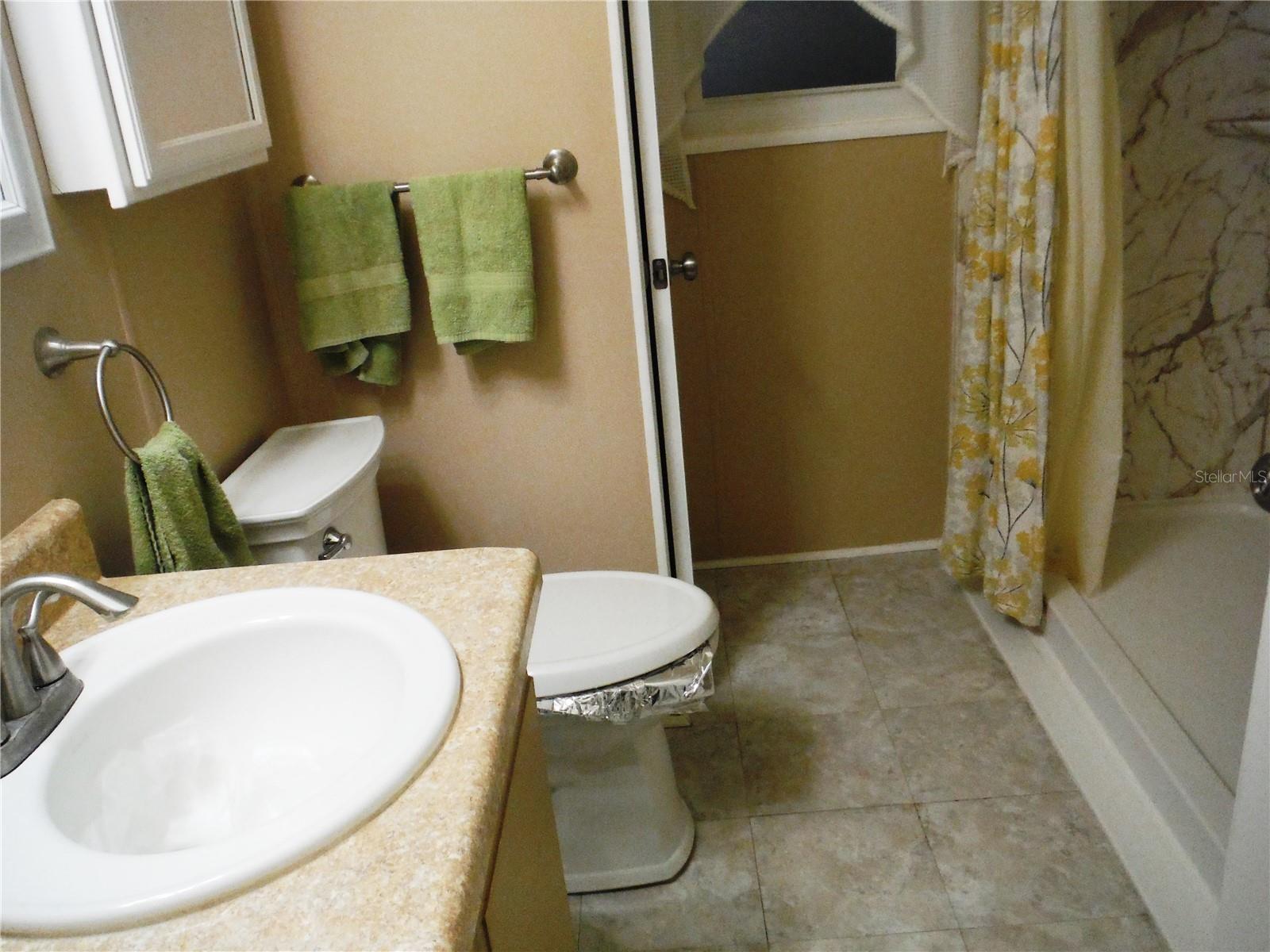 Image 16 of 39 For 98 Sugar Bear Drive 57