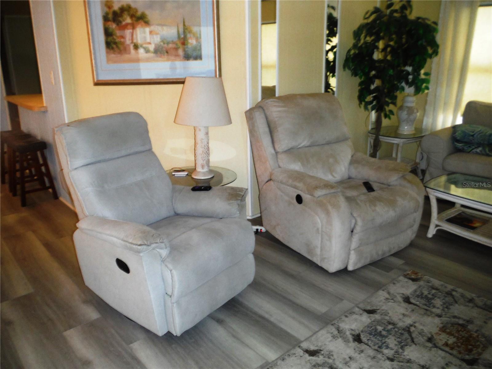 Image 5 of 39 For 98 Sugar Bear Drive 57