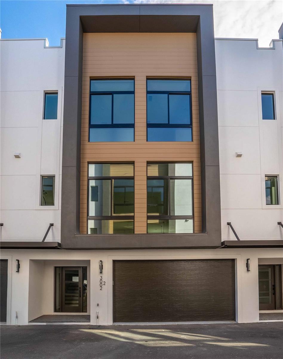 Details for 3002 Platt  2, TAMPA, FL 33609