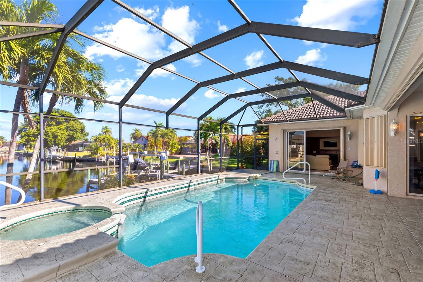 Image 2 of 35 For 1935 26th Street