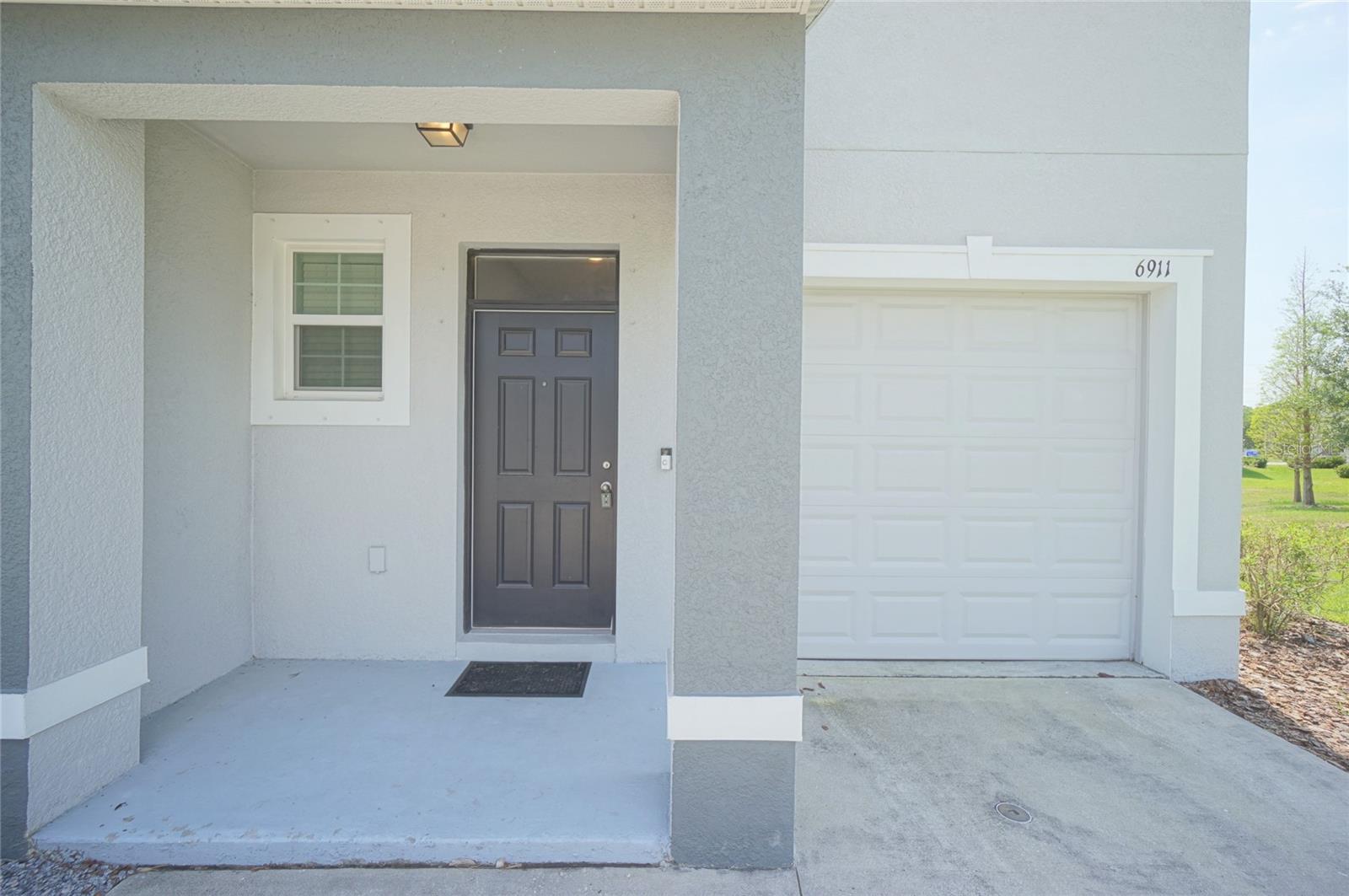 Image 3 of 28 For 6911 Breezy Palm Drive