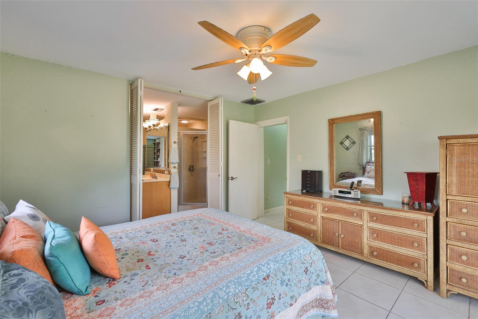 Image 29 of 49 For 6728 19th Street N