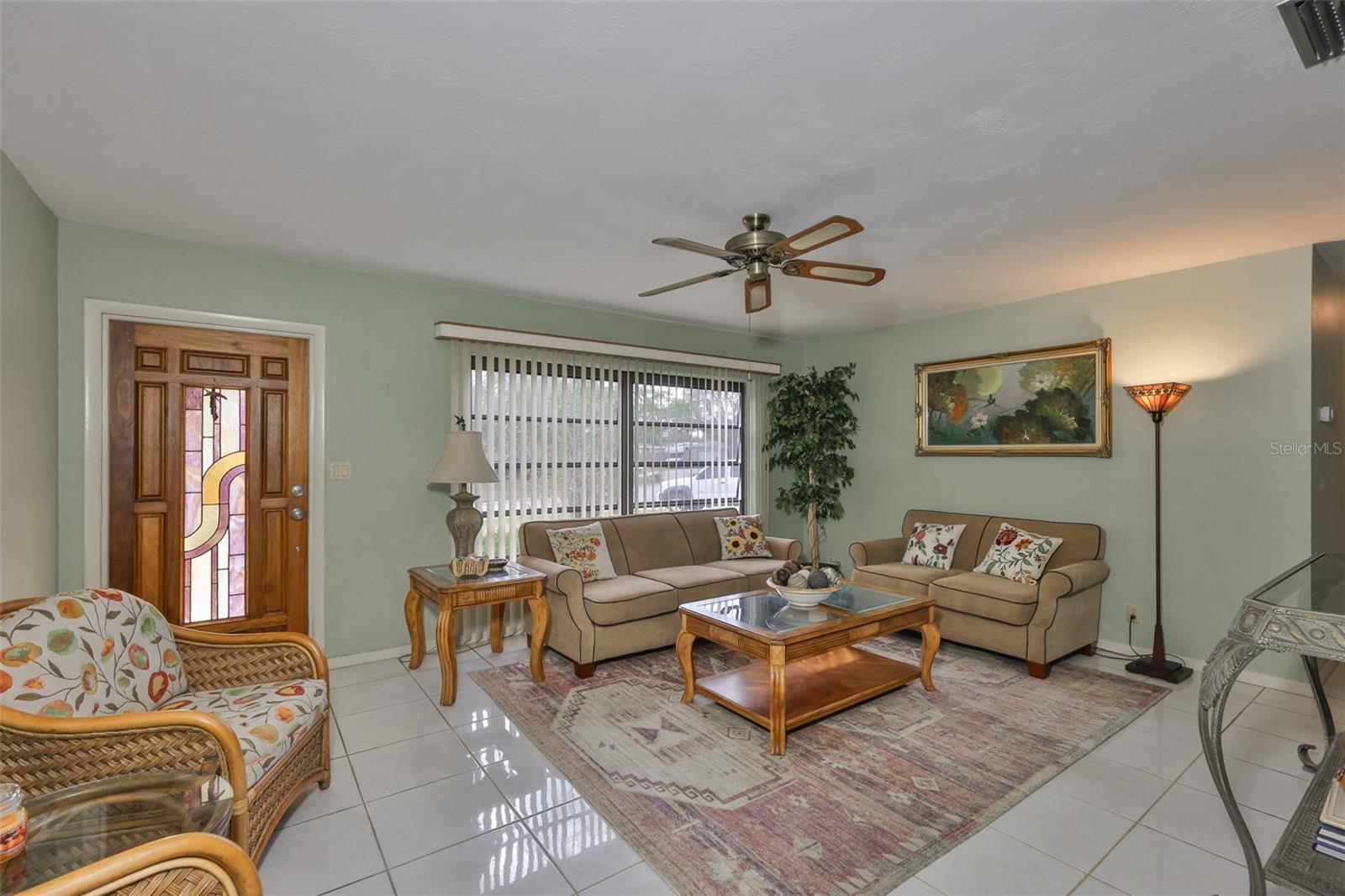 Image 3 of 49 For 6728 19th Street N