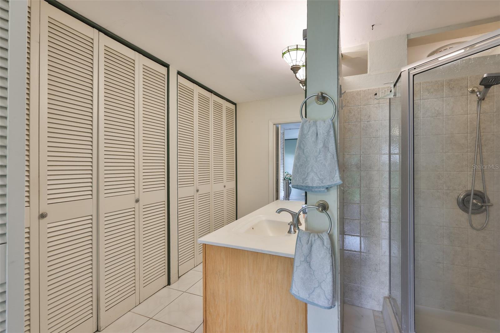 Image 30 of 49 For 6728 19th Street N