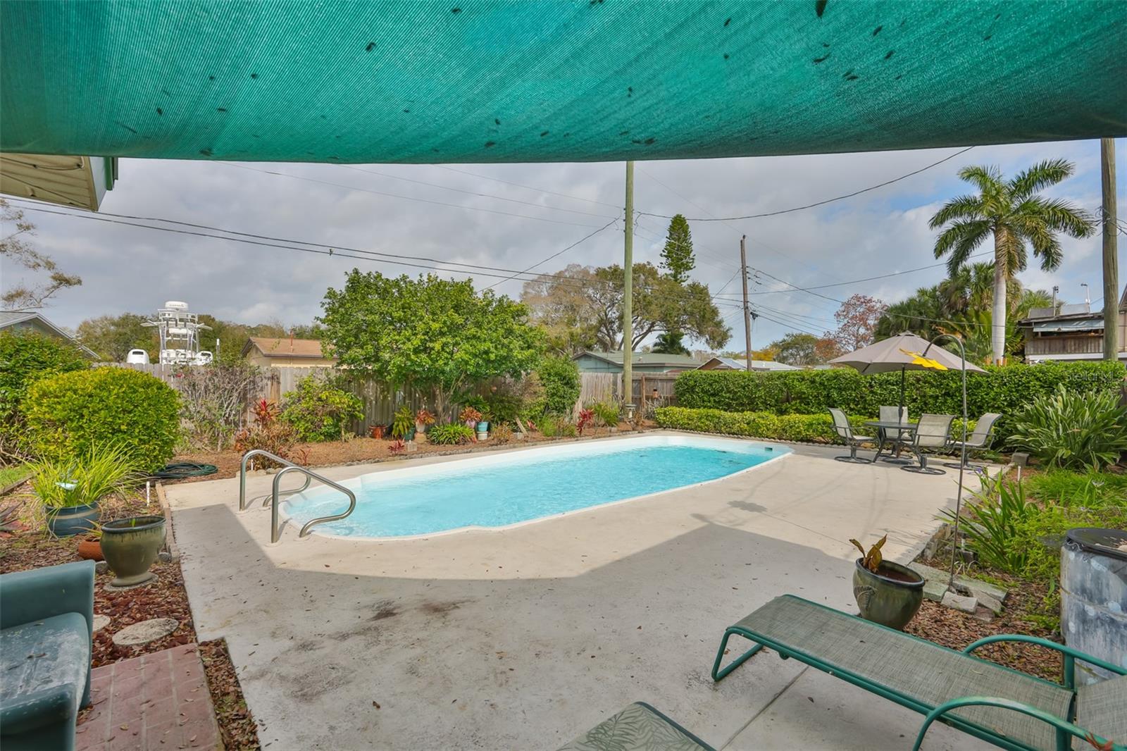 Image 38 of 49 For 6728 19th Street N